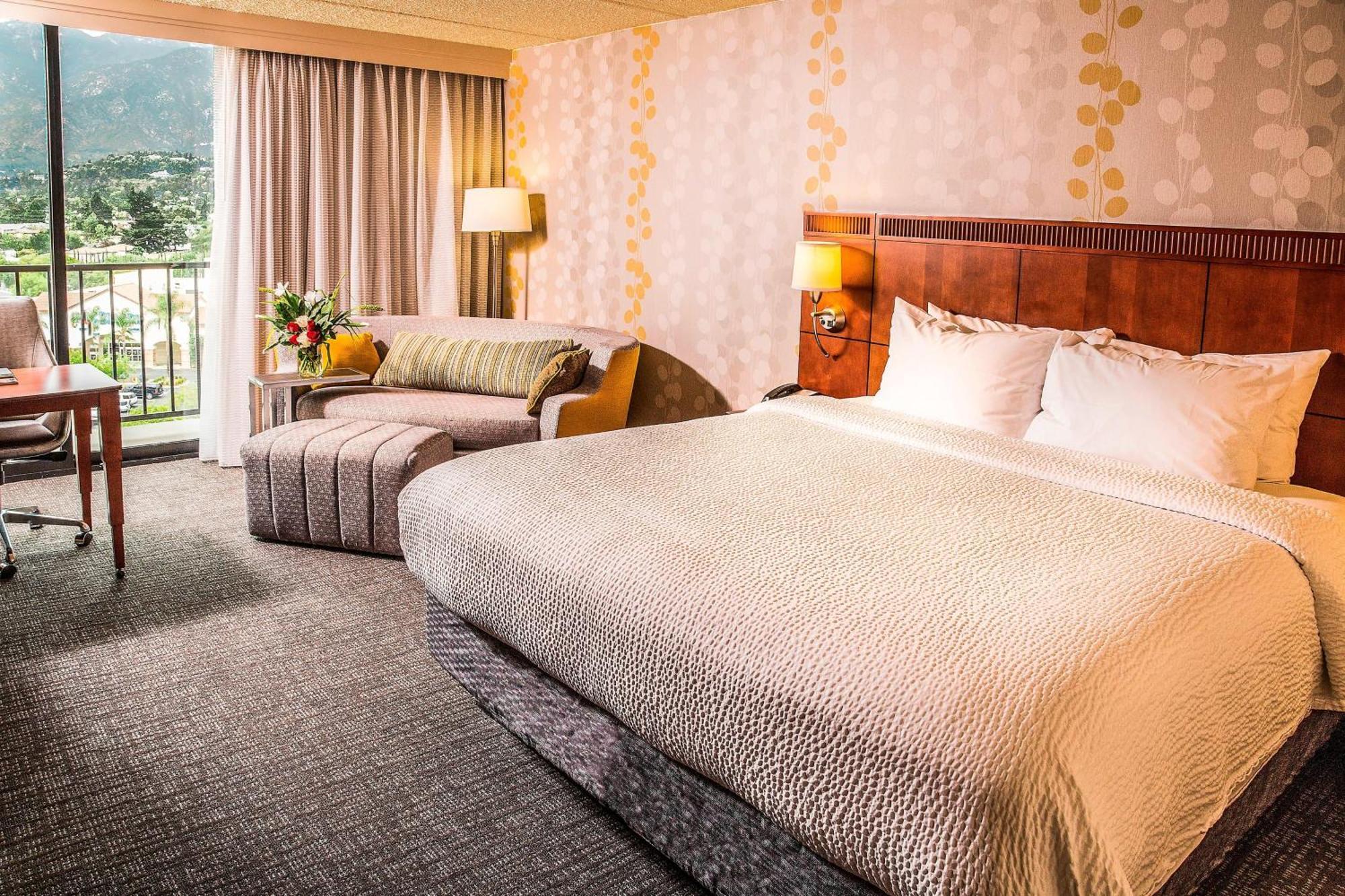 Courtyard By Marriott Los Angeles Pasadena/Monrovia Εξωτερικό φωτογραφία