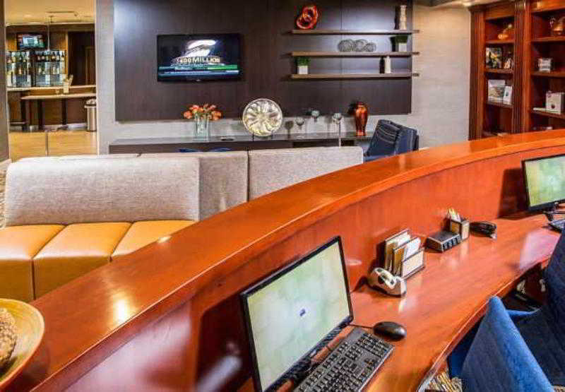 Courtyard By Marriott Los Angeles Pasadena/Monrovia Ανέσεις φωτογραφία