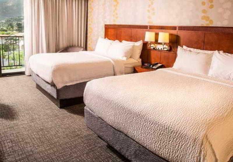 Courtyard By Marriott Los Angeles Pasadena/Monrovia Εξωτερικό φωτογραφία