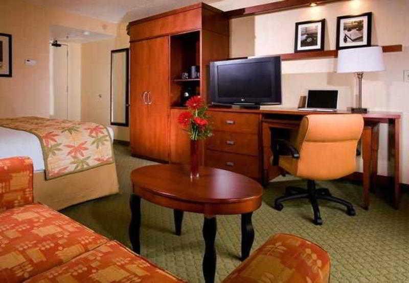 Courtyard By Marriott Los Angeles Pasadena/Monrovia Εξωτερικό φωτογραφία