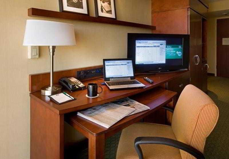 Courtyard By Marriott Los Angeles Pasadena/Monrovia Δωμάτιο φωτογραφία
